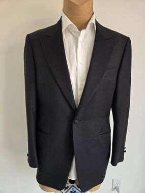 Canali Black Single-Button Peak Lapel Tuxedo Jacket